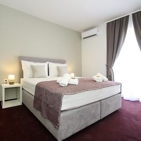 Maxim Rooms&Apartments Split Exterior foto
