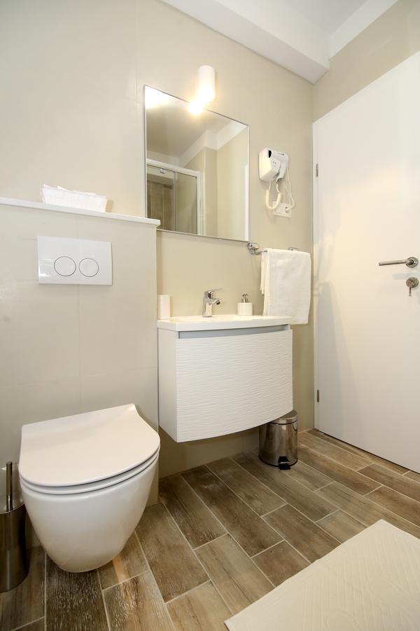 Maxim Rooms&Apartments Split Exterior foto